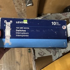 (10-Pk) Leviton Single-Pole Switch 15 A – 120 V M24-1451-2WM