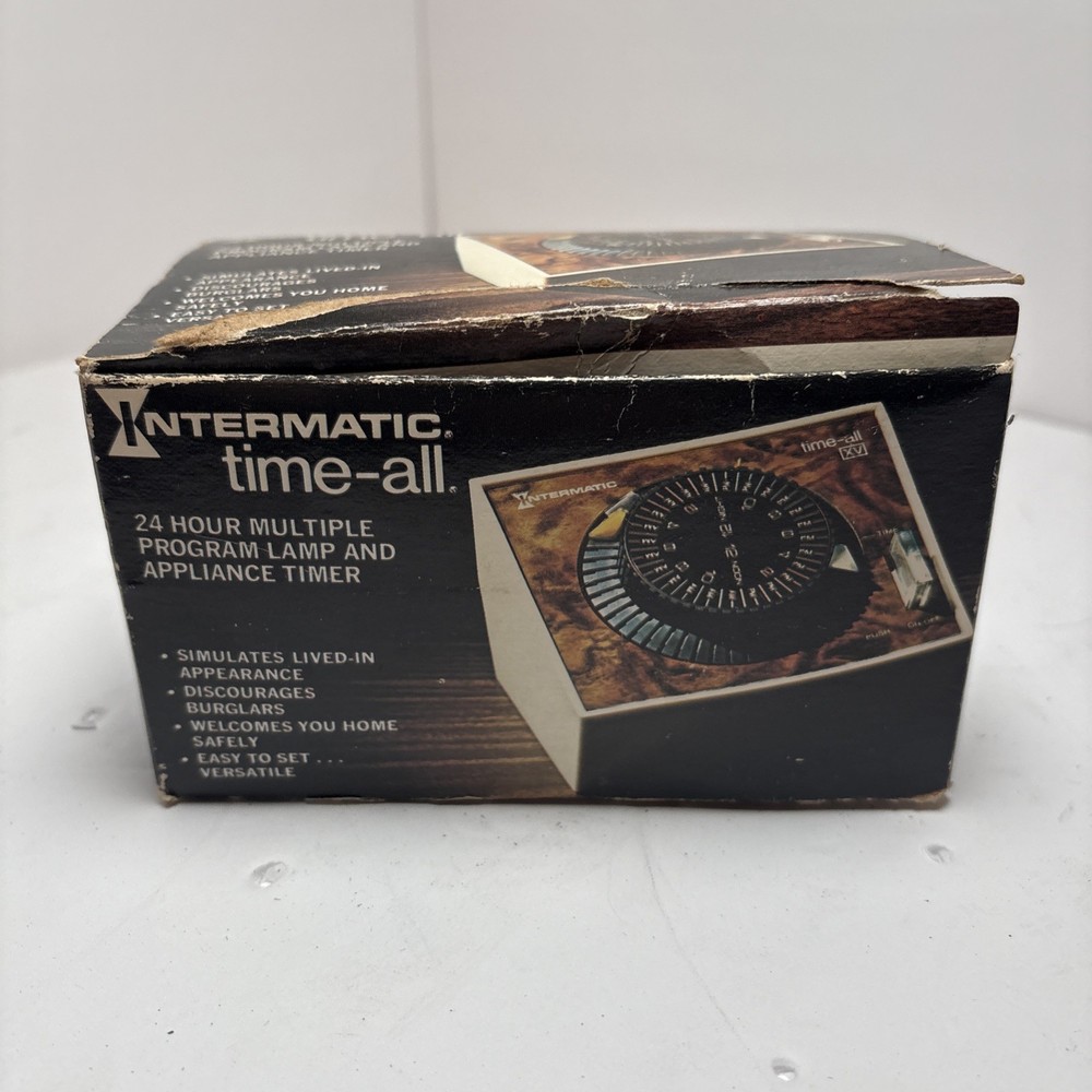Vintage Intermatic Time-All XV 24-Hour Multiple Program Lamp Timer EB11 15Amp