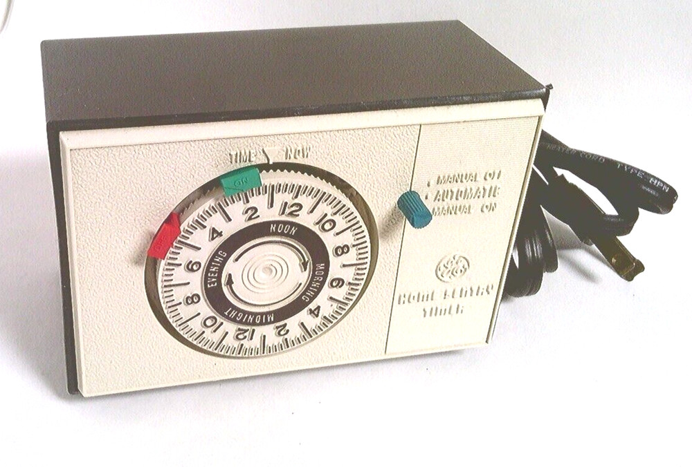 ✅ GE~Manual / Automatic Home Sentry Timer~Model 8135~Working~1973