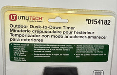 Utilitech Dusk to Dawn Outdoor Timer #0154182 Plug In Light Control Switch New