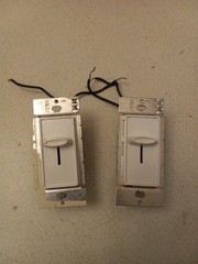2x Lutron Skylark SFSQ-F Single-Pole Fan Controls Quiet 3-Speed 120V 60Hz white