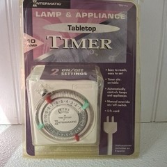 NEW – INTERMATIC TB211C Lamp & Appliance Tabletop 10 Amp TIMER 2 ON/OFF Settings
