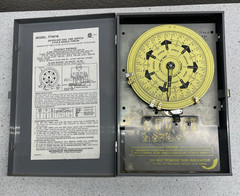 INTERMATIC T7401B 4 Pole Single Throw 7 Day dial Time Switch