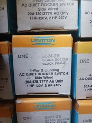 NIB Lot x72 5624-2E Leviton Decora AC Black Quiet 20A rocker switch Side Wired