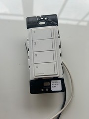 Lutron Sunnata 3-button Keypad Raise/Lower (RRST-W3RL-WH) *NEW* in box