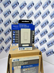 Eaton WFSW15-W-SP-L (BOX OF 3) Wi-Fi Smart Switch 15 Amp 120V 1P White -NEW-B