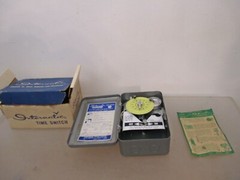 Intermatic 24-Hr Dial Time Switch Model: T101, Metal 125V 40 Amps NEW, VINTAGE