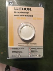 Lutron Rotary Dimmer Switch D-600Rh-Wh 600 Watts White Incandescent/Halogen 120V