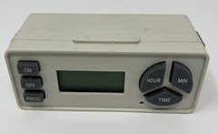 White Indoor Outlet Digital Bar Timer Switch Suitable For Indoor Use Only -28426