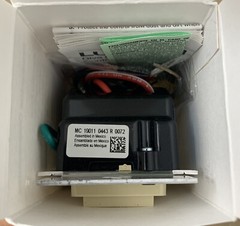 Lutron DVSTV-IV 3-Way Lighting Dimmer Control 120 to 277V Ivory Fluorescent/LED