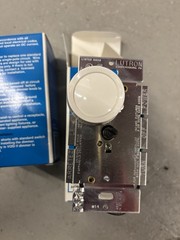Lutron D-600P-WH Rotary Dimmer Switch 600W 120V White Push On/Off 2 Pack