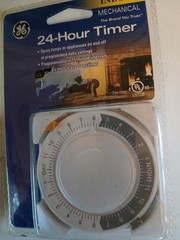 GE 24HR Mechanical Timer 1 Outlet Polarized White 58285. Box D16