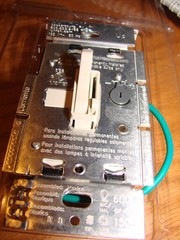 Lutron Toggler TGCL-153P 150W Single-Pole Dimmer Switch For Dimmable Bulbs