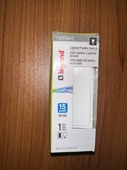Legrand radiant 15 Amp Rocker Wall Switch TM870-WCC10