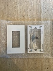 Lutron Palladiom Glass Faceplate Kit White LWT-U-P-WH Coverplate **New**